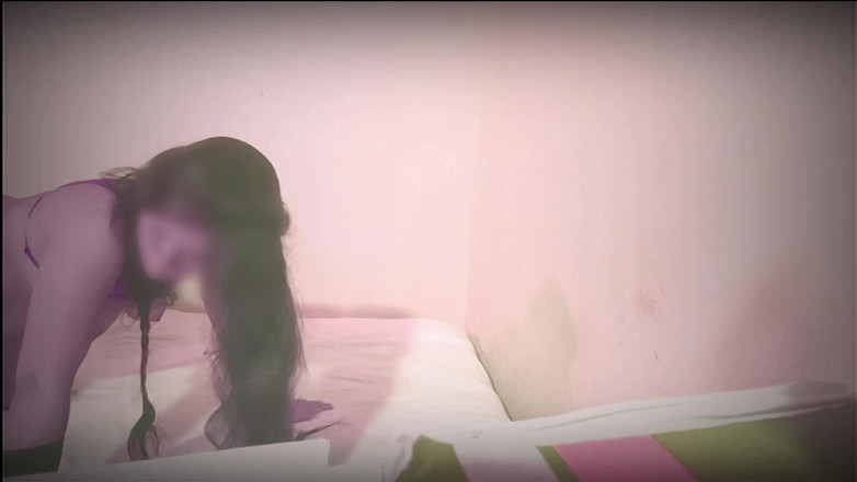 Housewife 69: Ama de casa con hermanastro infiel