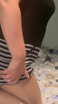 Palmada na bunda da meia-calça da secretária