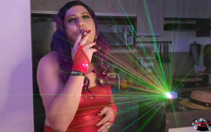 Smoking fetish lovers: Holly Cox in Sexy Smoking Cigar with laser lights