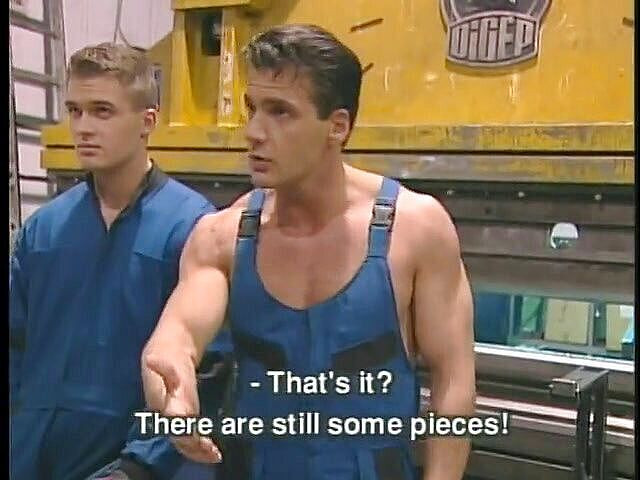 Boy Zone: Teman kantor dientot habis-habisan di seks threesome homoseksual