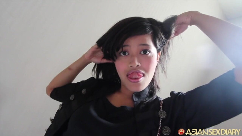 Sex Diary: Asiansexdiary. Kremsi dölleme - minik pinay ile sikiş