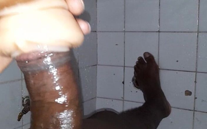 Black guy: Masturbando s6 e3