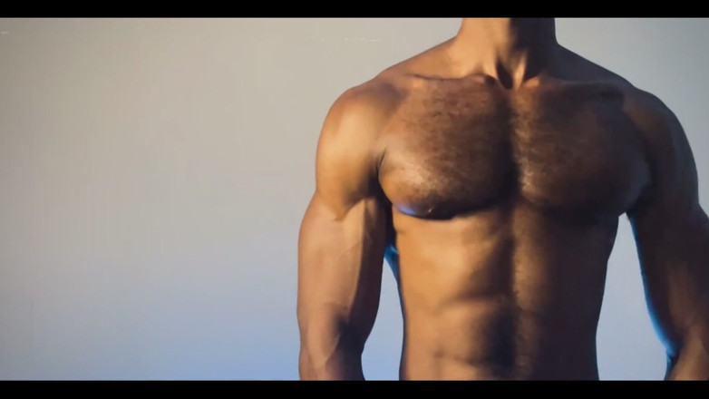 Boe Jack Ryan: ¿Te gusta mi pecho peludo?
