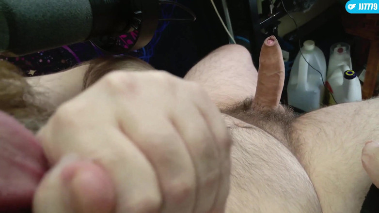 JJ7779: Comiendo Mi Precum