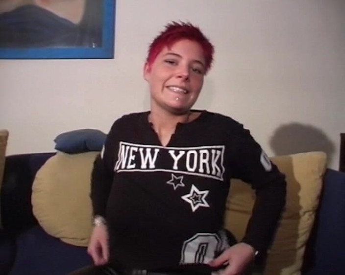 BB Video - Vintage Story: Deutsches amateur-teen solo weibliches schätzchen, rothaarige, sexspielzeug