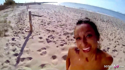 Full porn collection: Coral MILF Latina mengambil orang asing dari tepi jalan dan...