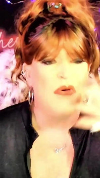 Shemale Smoking Seduction