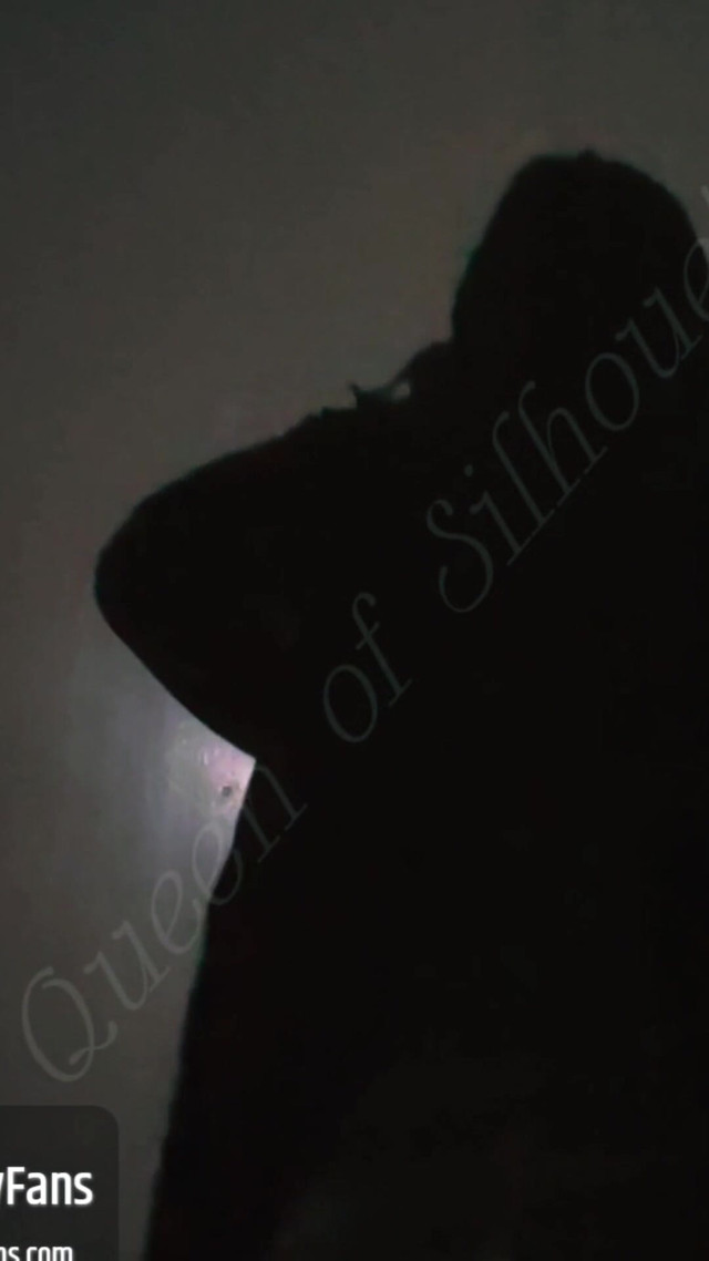 Naked Silhouette Sensual Dance (Curvy Lustiq) Naked Silhouette Sensual Dance (Curvy Lustiq)