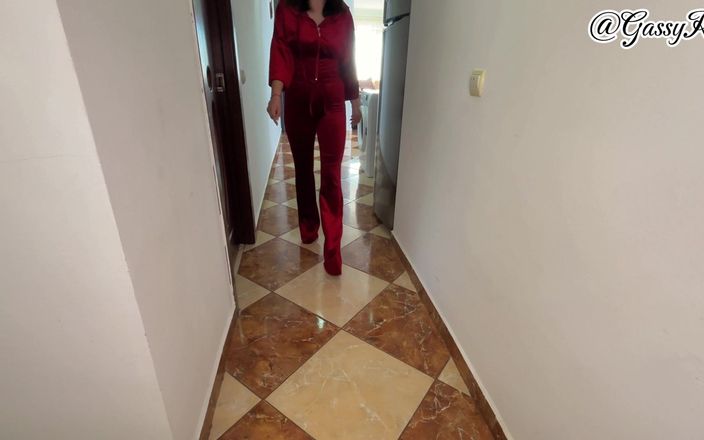 GassyKat: Královna Red Velvet Prdů