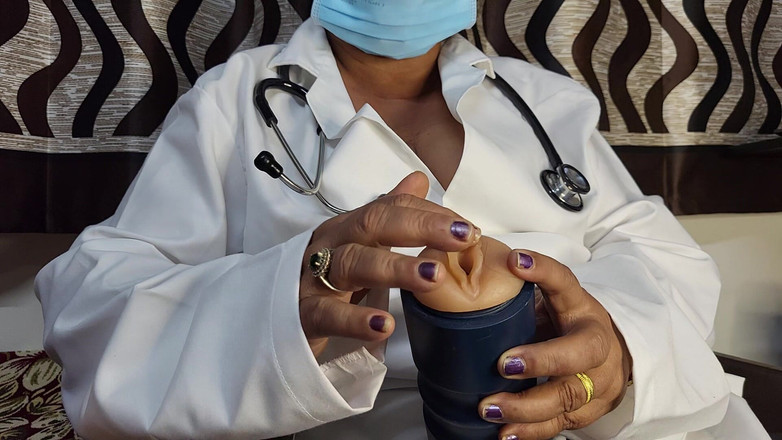 TABOOBREAKERS: Dr Chuddakad Devi mevrouw Advies aan fans