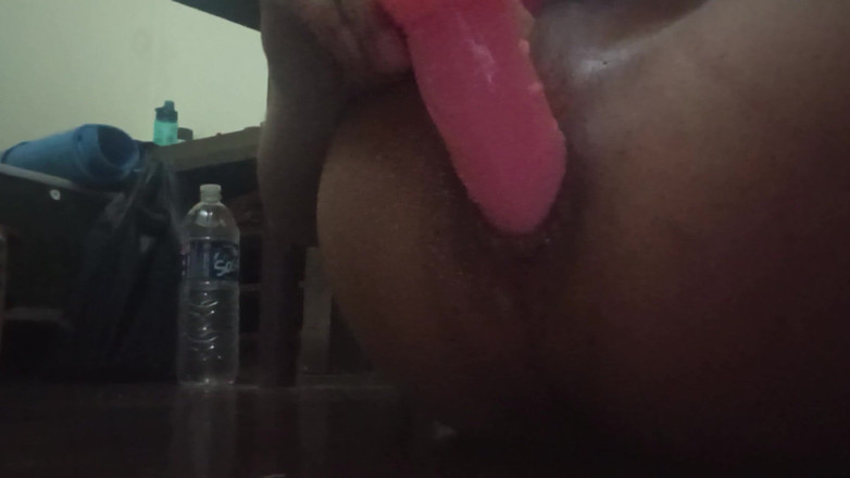 Deno: Solo seks oyuncağı