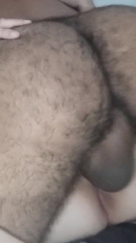 Đụ bạn của chồng cô ấy và gọi chồng cô ấy là một cuckold