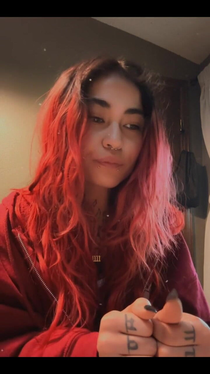 lilRavenFox: Send Good Vibes We Get Approved for This House!