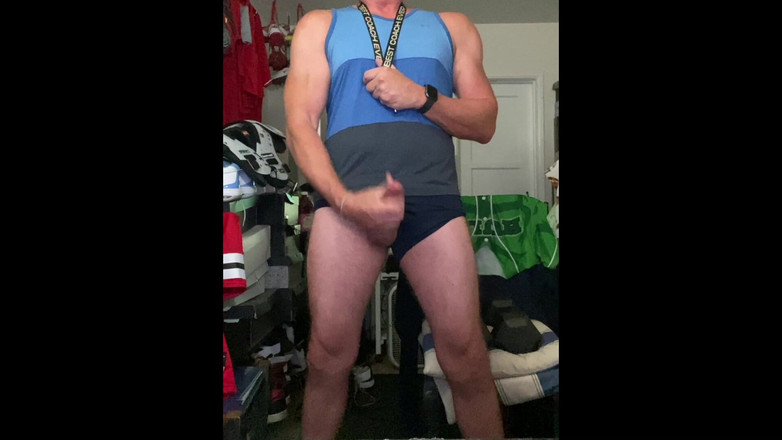 JockDad87: Big Load of Jock Cum From Jockdad87