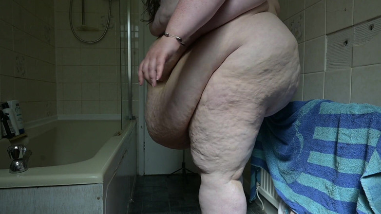 SSBBWLadyBrads: Ssbbw gigantische buikgeklap video