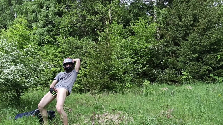 kickerscooter: Masturbating Outside in the Woods Completely Naked, Huge Cumshot