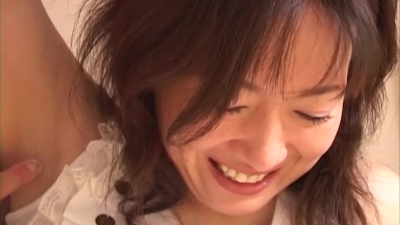 JapaneseAmateur: รุ่นแม่น่าเย็ดชาวเอเชียผมสีน้ําตาลแดงสนุกกับการบําเรอรักแร้อย่างเร่าร้อน