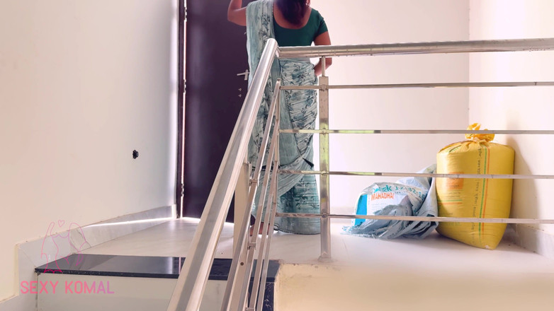 Couplegoldx: It's Very Hot in the House, It Was Fine on...