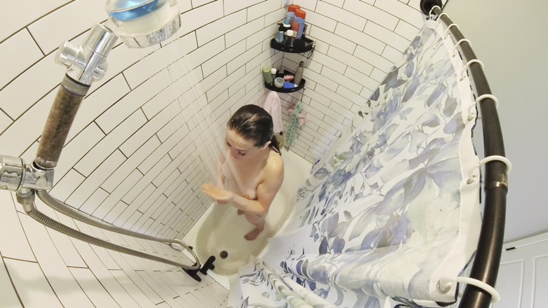 Bigmax8inch: Shower After Fitness Full Solo Girl