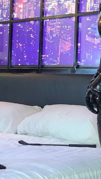 Alex's New Puppy, phần 2 - Alex Latex