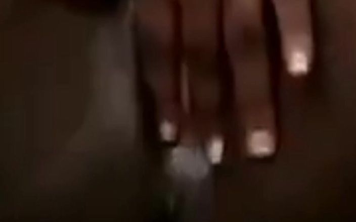 Barqueen: Aproape că am prins masturbându-mi pizda umedă