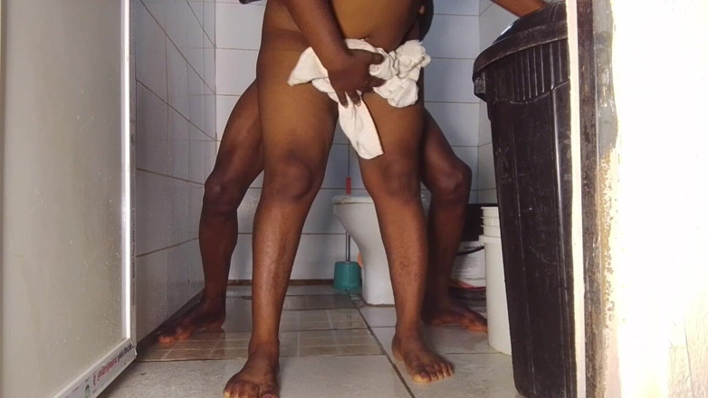 Honey hole: Zwarte milf wilde wat meer van mijn lul