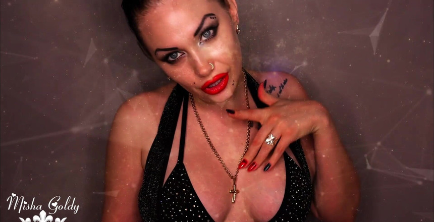 Goddess Misha Goldy: Dovoluje ti uctívat moje rty a masturbovat!