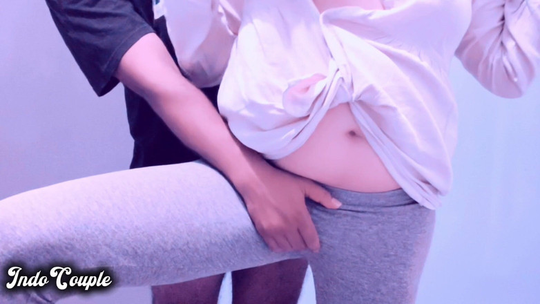 Indo Couple: 戴穆斯林头巾的女孩真正的穆斯林夫妇啪啪