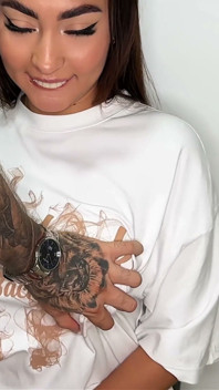Latina Caro London Neukt Haar Stiefbroer Brian Evansx Met Haar Grote Kont En Schattige Borsten