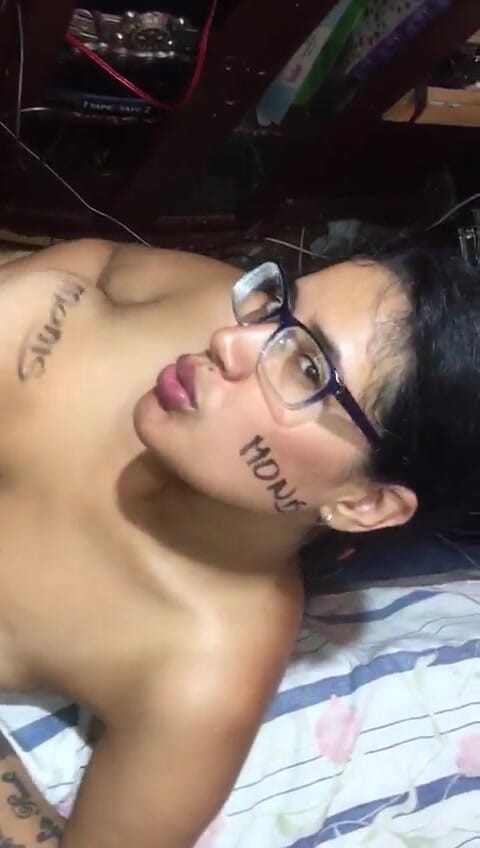 Britanly-Brow: VEDERE LA PERSOANA 1 - țâțe mari - Britanly Brow muie adâncă în gât, futai...