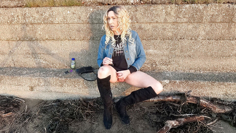 The Midnight Minx: Passeggiata in spiaggia rivisitata