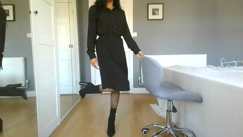 BabeXX69XX Asian MILF: Findom Worship My Body and Cum!