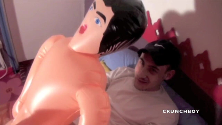 STRAIGHT BOY CURIOUS: Moje sexy hetero kamarádka přistoupí k šukání sexuální hračky