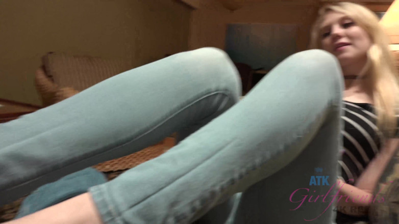 ATK Fans (Girlfriends): Virtual férias no Havaí com Lily Rader 2/7