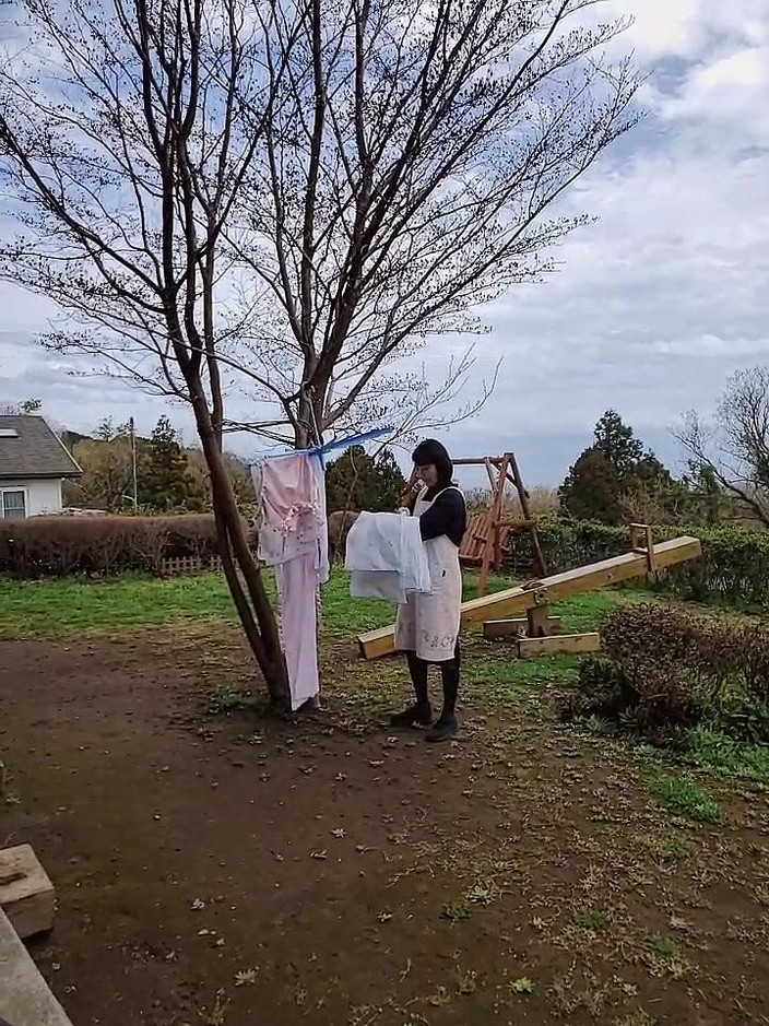 Mayumi Kanzaki: Macocha bierze pranie