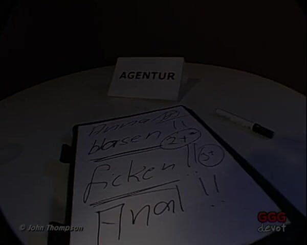 GGG John Thompson Studio: Ggg John Thompson Devot Jerman kencing di muka