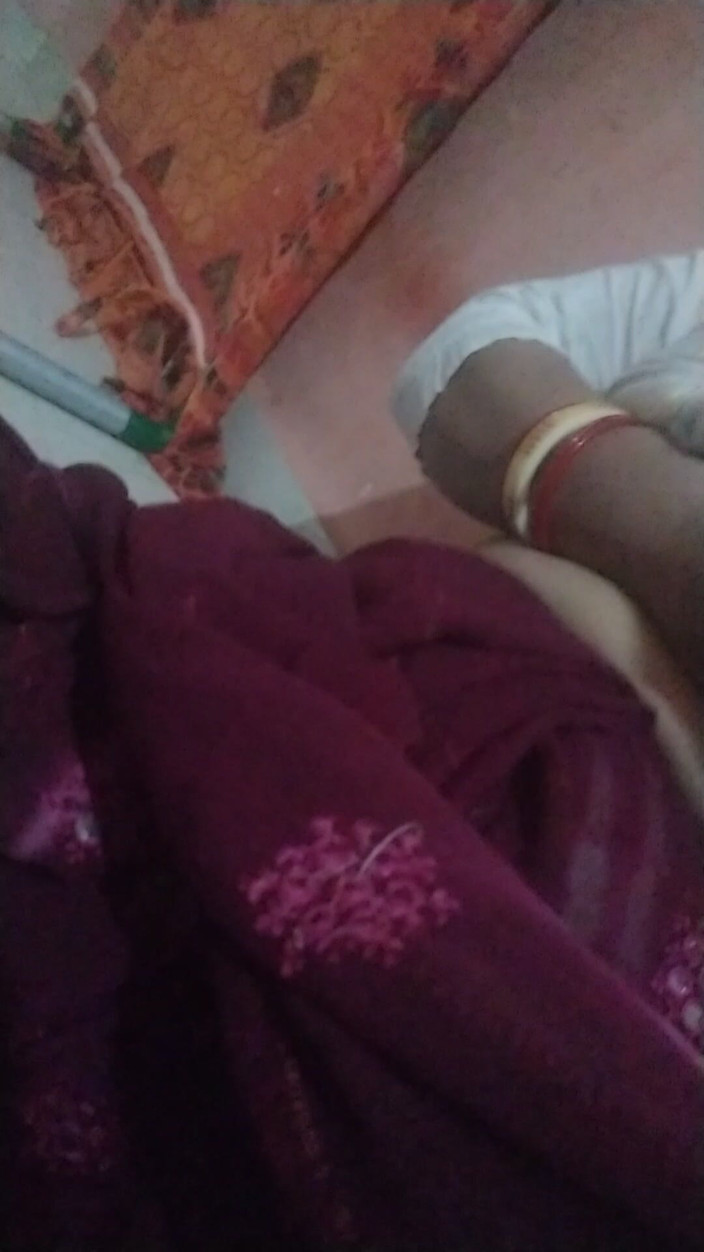 Dr_doom21: De hete Bhabhi van Desi Cow