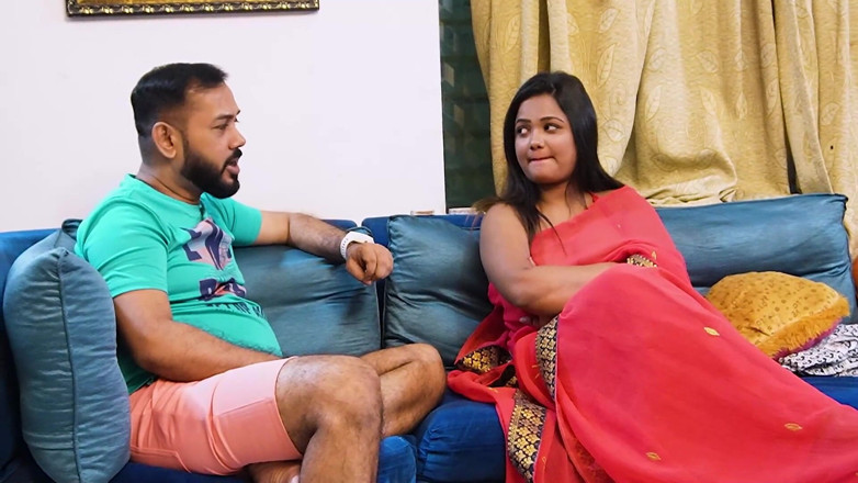 Xtramood: पति की इच्छा पूरी न होने पर देबोरजी के साथ थुकाई मस्ती