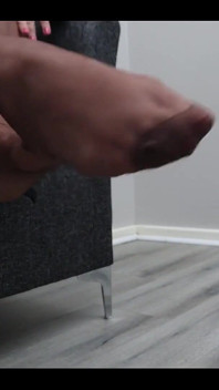 Barefoot dan Nylon Stockings