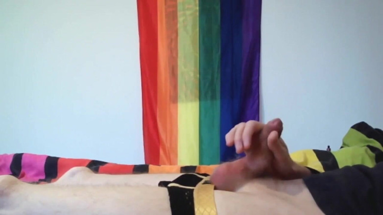 Custom Videos: Acariciando meu pau e gozando para um fã