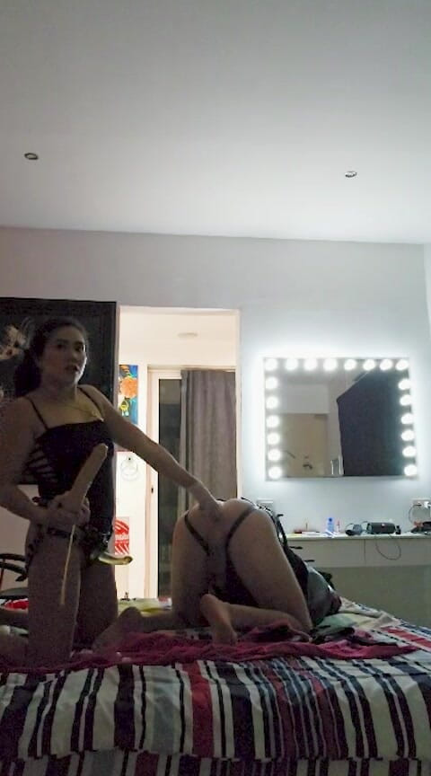 DominaFireOfficial: Dominafire Fodendo Cadela Maricas Anal