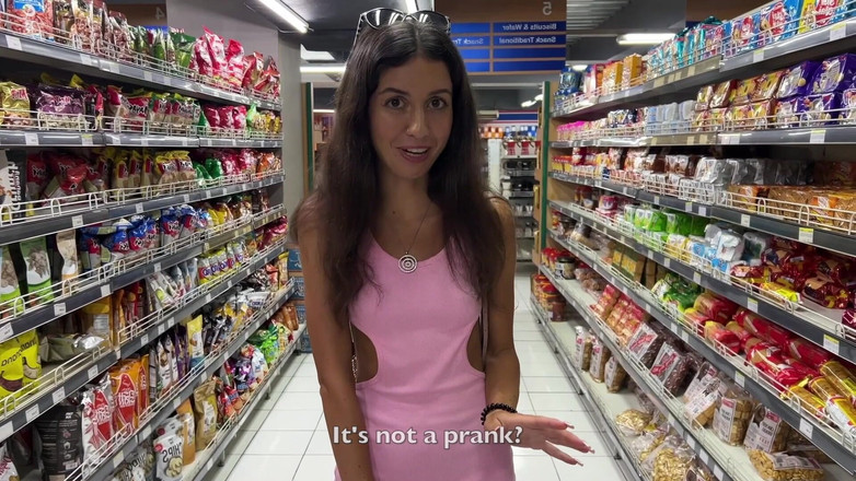 Dis Diger: Cumwalk in Öffentlichem supermarkt - gesichtsfetisch-blowjob im freien