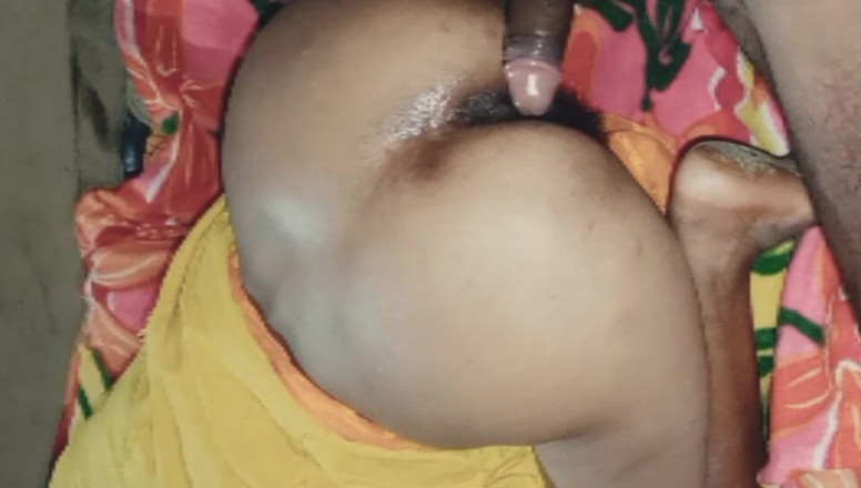 Treblsex: 抹油后操了嫂子的屁股