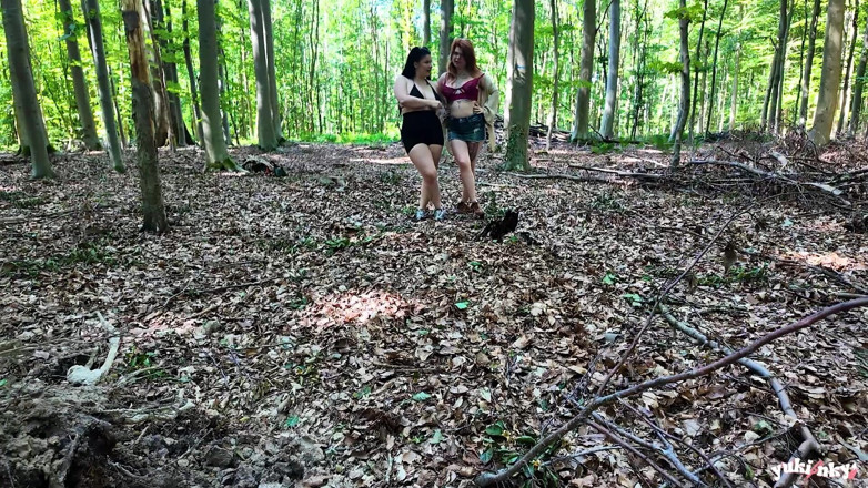 yukinky: A Voyeur in the Forest Fucks 2 Bitches