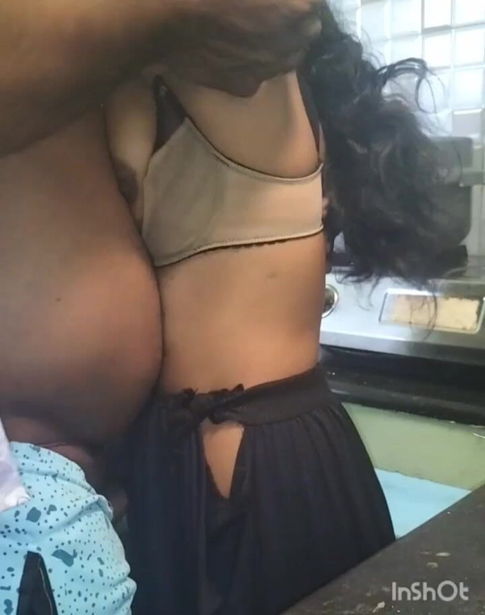 Funny couple porn studio: Tamilisches mädchen küchenritt