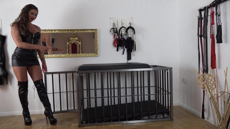 Valentina Lux: Zamčený mini-pimmel!