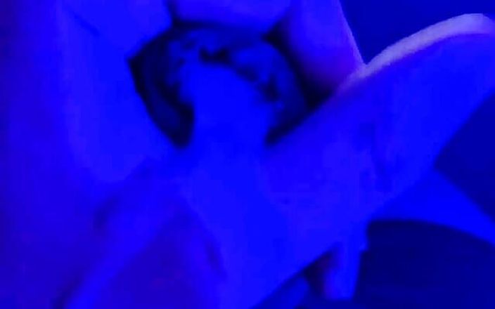 Lk dick: Fun Night in The Blue Light 2