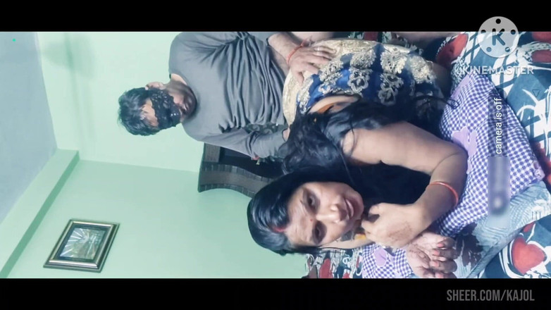 Lustykajolbhabhi: Kajol Bhabhi被释放