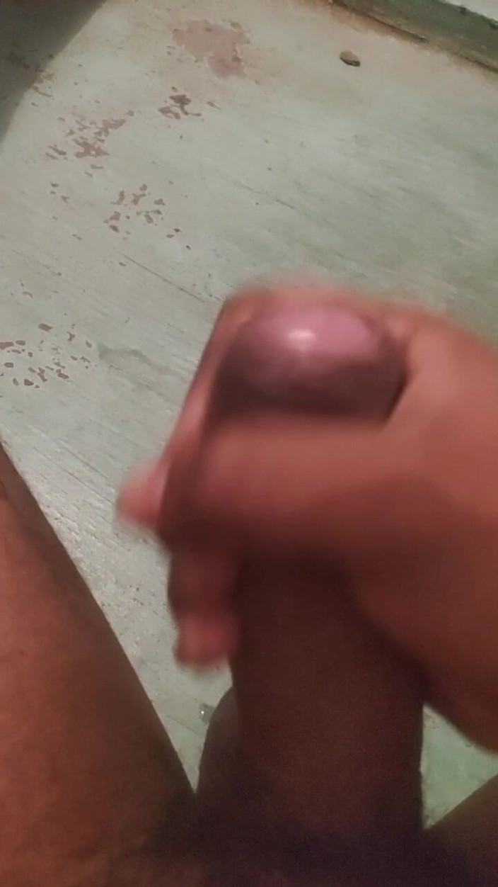 indianboy889: Spielen mit sperma