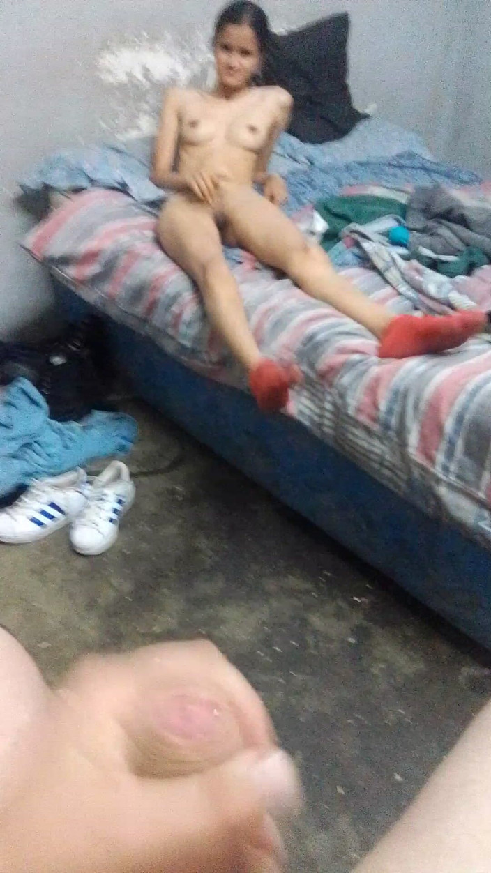 hothouse18xxx: Nevlastní Dcera Honí Svému Nevlastnímu Tátovi Tvrdého Ptáka Na Velkého...